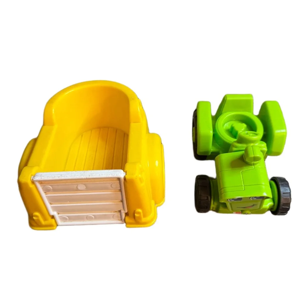 Fisher-Price Little People Animal Friends Farmhouse Barn Tractor Trailer Set